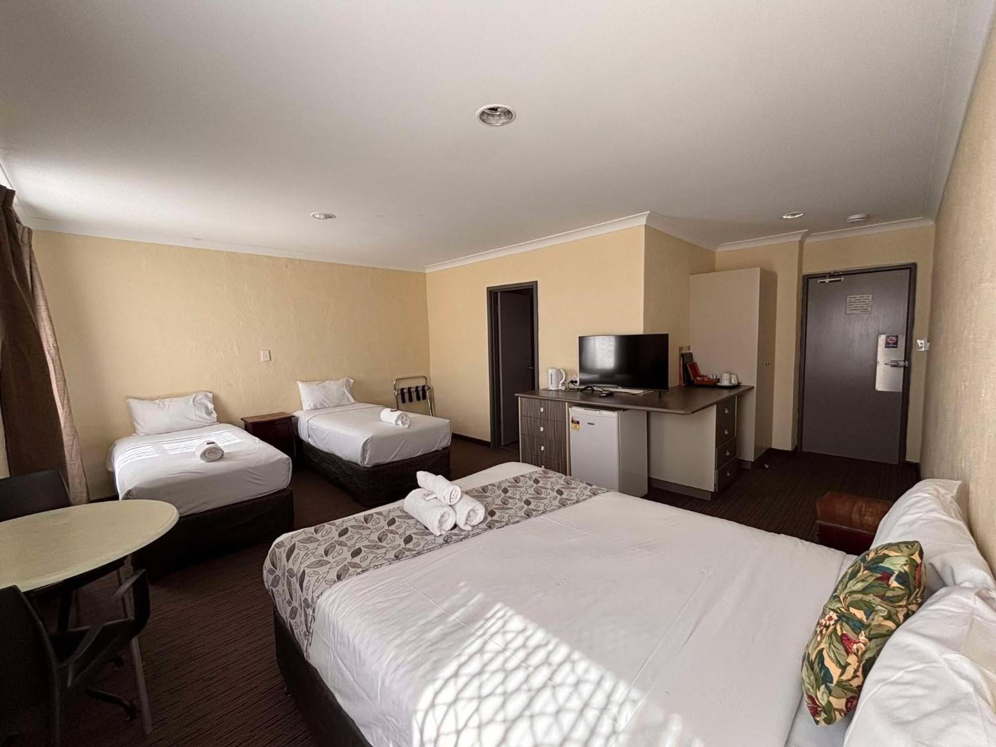 Prince Of Wales Hotel, Bunbury Exteriér fotografie